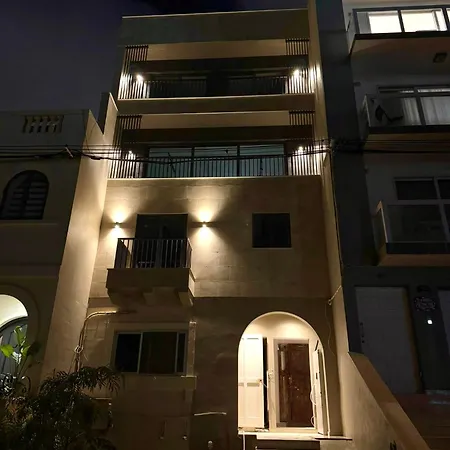 The Collective * Is-Swieqi