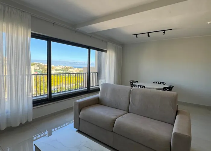 Apartment The Collective Is-Swieqi