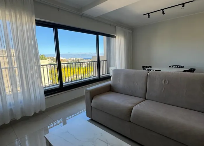 Apartment The Collective Is-Swieqi