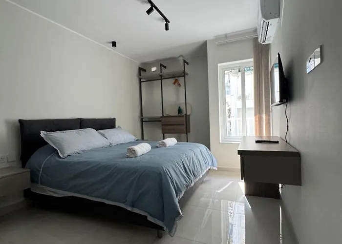 The Collective Is-Swieqi